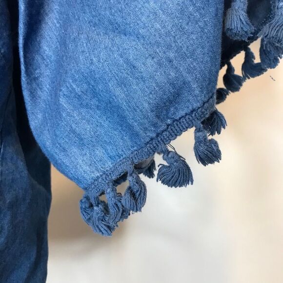 ELOQUII Blue Off Shoulder Chambray Top Plus sz 28 - Picture 7 of 7